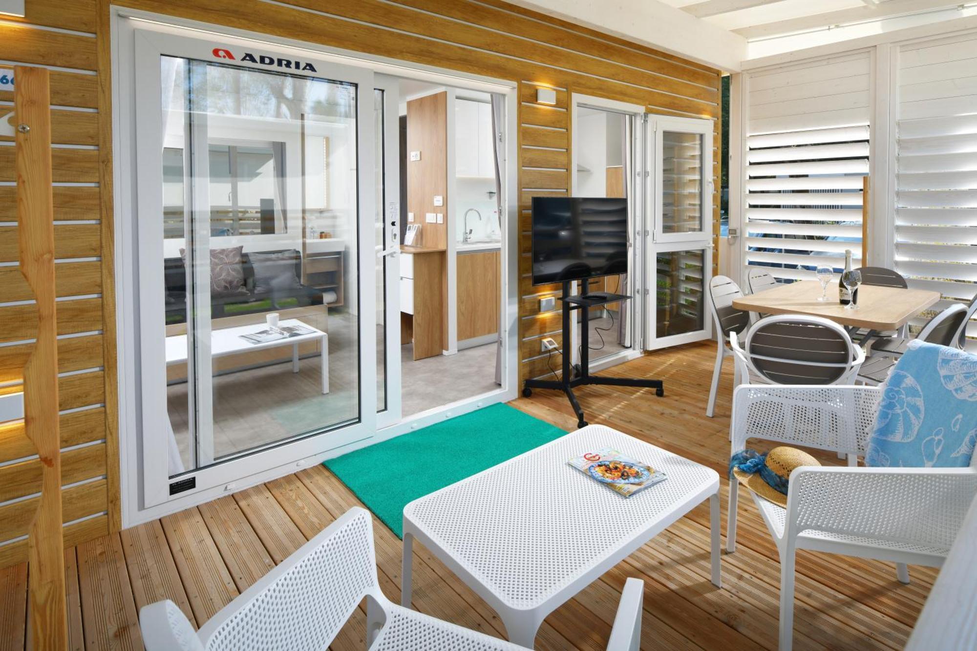 Barricata Holiday Village Scardovari Zewnętrze zdjęcie A sliding door